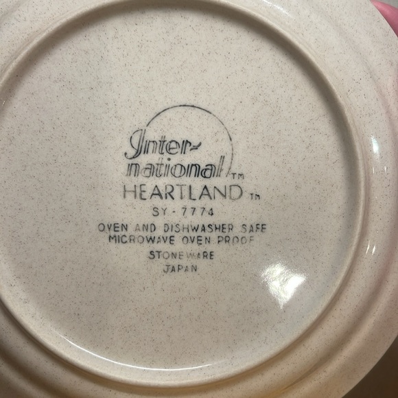 International Stoneware Heartland Salad Plate - farmer and cow - Picture 4 of 4